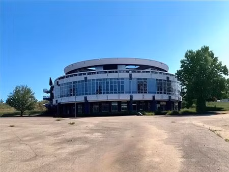 bureau de prestige de 3445 m2 en vente - augny  grand est