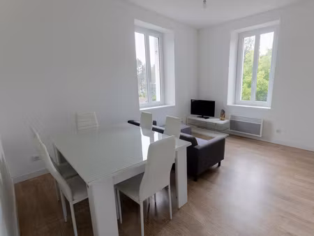 location appartement 4 pièces 57m² vertolaye 63480