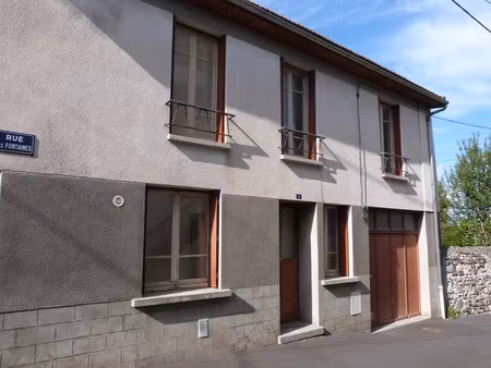 vente maison 5 pièces 89 m² à la roche-blanche (63670)  153 000 €