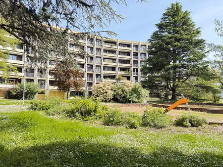 appartement t5 la chaussée-saint-victor à vendre