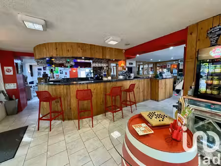 vente immeuble 478 m² chalais (16210)