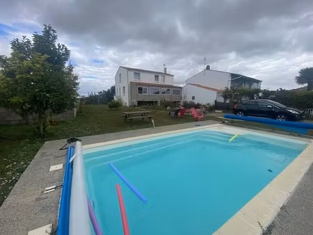 triaize calme absolu 15 minutes des plages maison sur 3 niveaux/6 chambres avec piscine su