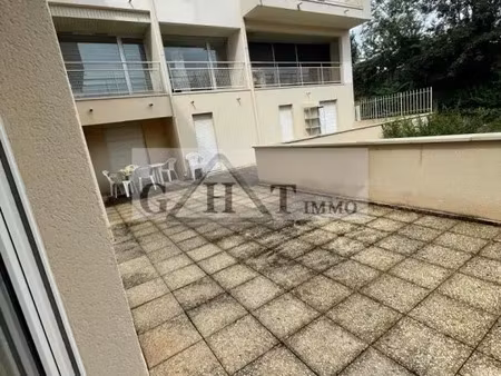 local professionnel de 150 m² à melun  idéal pour kiné