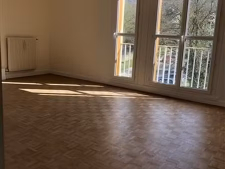 location appartement 3 pièces 69m² orsay 91400