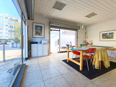 vente local commercial 35m2 montpellier (34000) - 96000 € - surface privée