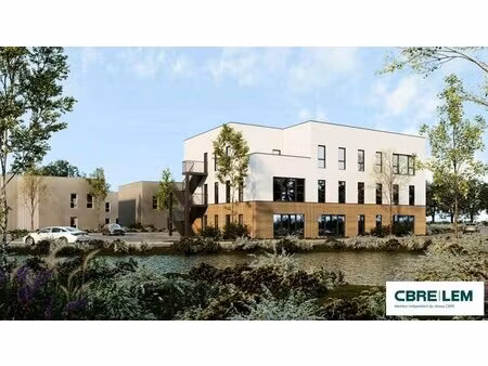 achat local professionnel 616m² carpiquet 14650