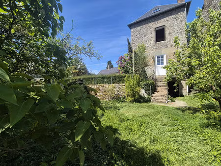 jolie maison de bourg secteur bais