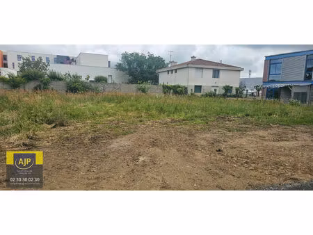 terrain constructible   viabilise proche des commodités