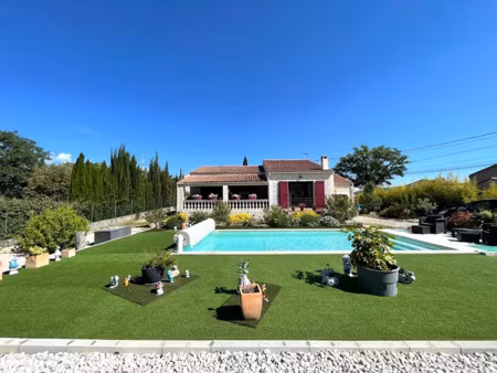 vente maison 4 pièces 92.25 m² à rocbaron (83136)  449 000 €