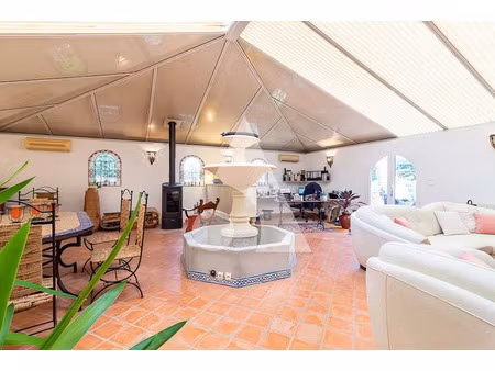 vente maison 6 pièces 327 m² à saint-just-luzac (17320)  576 500 €