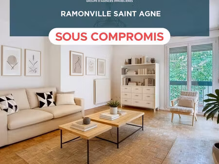 appartement 4 pièces en dernier étage avec terrasse à vendre dans le quartier de port-sud 