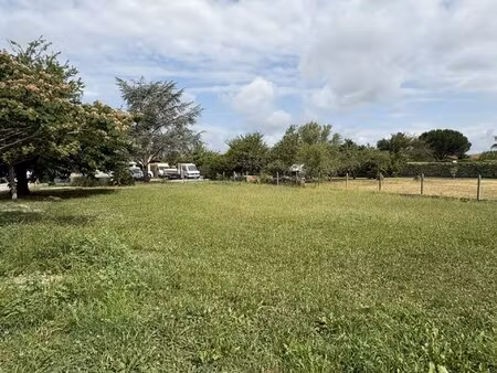 la salvetat saint gilles - terrain viabilisé 789 m2