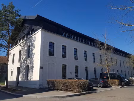 location locaux professionnels 101.53 m² à soissons (02200)  3 596 €