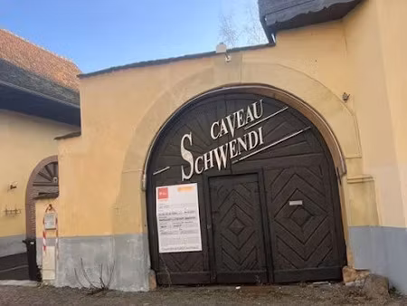 location locaux professionnels 4 pièces 160 m² à wintzenheim (68920)  1 200 €