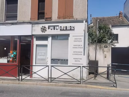 location locaux professionnels 15 m² à melun (77000)  900 €