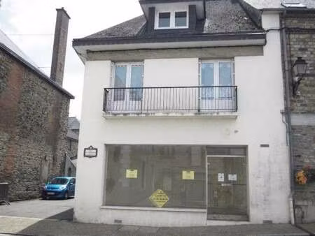 location bureaux et commerces à martigné-ferchaud (35640) : à louer / 28m² martigné-fercha