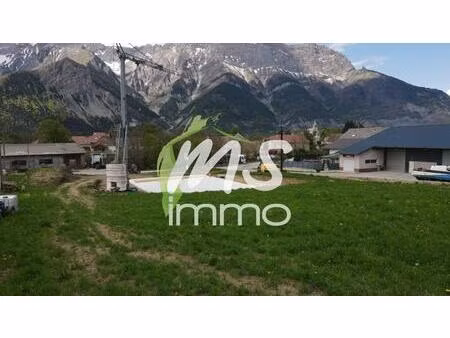 terrain de 952 m² - chauffayer