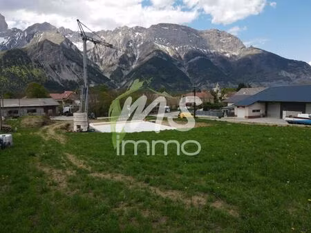 terrain de 952 m² - chauffayer