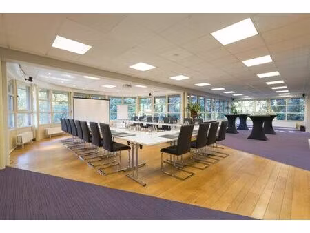 bureaux multiservices (18 m² - 56 m²) à louer à melle