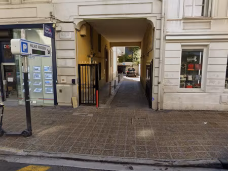 vente garage 11 m² nice (06000)