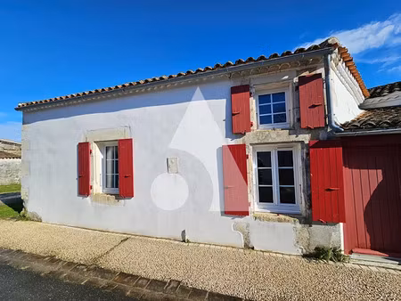 vente maison 3 pièces 78 m² à saint-sornin (17600)  149 000 €
