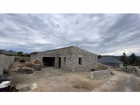 vente maison 5 pièces 109 m² à montrozier (12630)  185 000 €