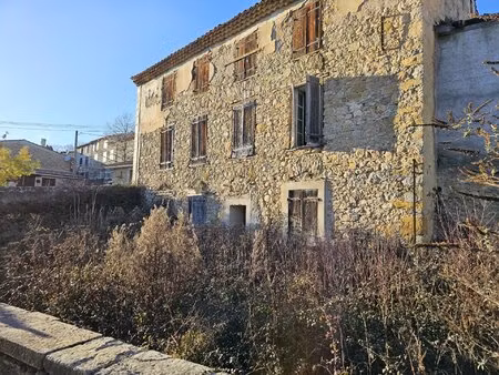 maison de village authentique à val-du-faby