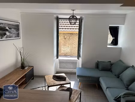 appartement à louer 2 pièces 40.9 m² - crémieu (38) - 720€