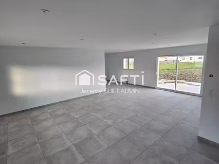 vente maison 5 pièces 115 m² à cognat-lyonne (03110)  259 900 €