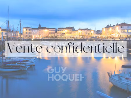 terrain la flotte 1200 m2