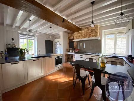 vivre la campagne chic : longère spacieuse et pleine de charme