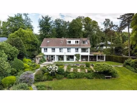 ? villa d’exception à uccle – myrtilles