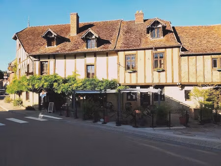 dpt côte d'or (21)  à vendre beze immeuble