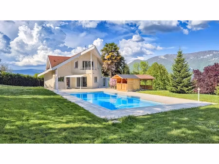 vente villa 9 pièces 230 m² à culoz (01350)  550 000 €