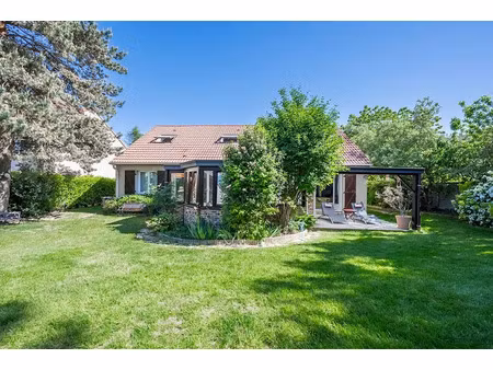 vente maison 7 pièces 207 m² à voisins-le-bretonneux (78960)  760 000 €