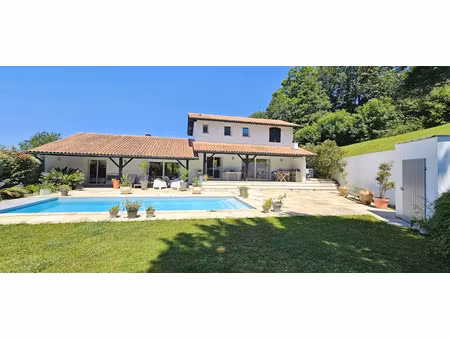 vente maison 5 pièces 160 m² à ascain (64310)  1 020 000 €