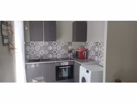 vente appartement 3 pièces 49 m² à saint-chamond (42400)  81 000 €