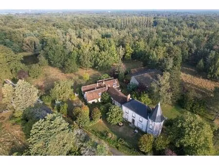 propriété avec deux maisons et un gîte sur 7 3 ha