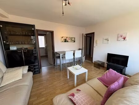 appartement avec 2 chambres - proche de la mer  ensoleillé