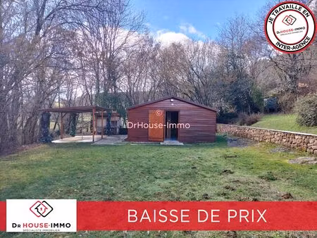 terrain clôturé sans vis-à-vis avec cabanon aménagé  habitat de vacances