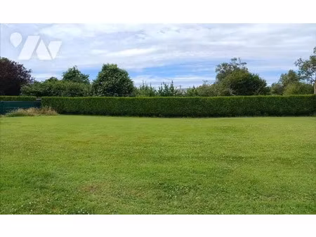 vente terrain 1077 m² à angoville en saire (50330)  96 480 €
