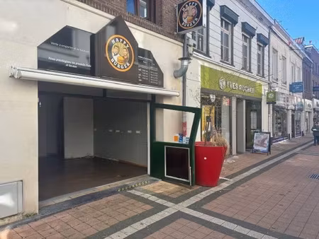 location locaux professionnels 25 m² à hazebrouck (59190)  nan €