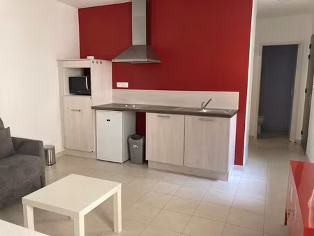 location meublée appartement 1 pièce 25.7 m² à perigueux (24000)  455 €