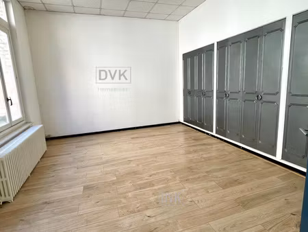 213 m2 local commercial et ou  professionnel proche rue national lille.