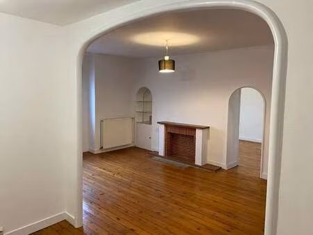 location appartement 2 pièces à angers centre (49000) : à louer 2 pièces / 50m² angers cen
