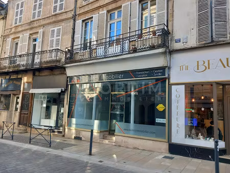 location locaux professionnels 112.91 m² à avallon (89200)  830 €