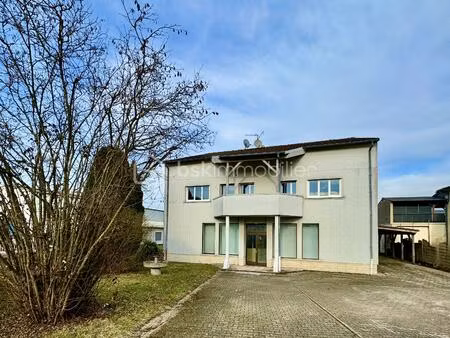 immeuble mixte de 280 m² à betting