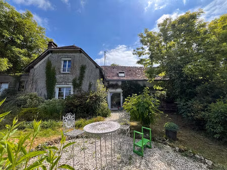 vente maison 9 pièces  183.25m²  tresson