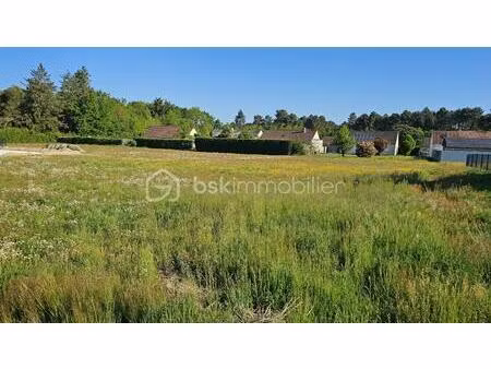 terrain de 702 m² à bray-en-val