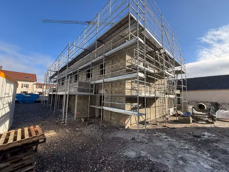 a segny 01710  villa jumelee 138m2 habitables avec jardin et